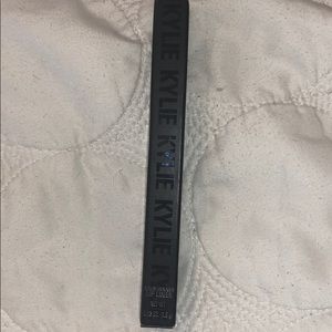 Kylie Jenner Lip Liner